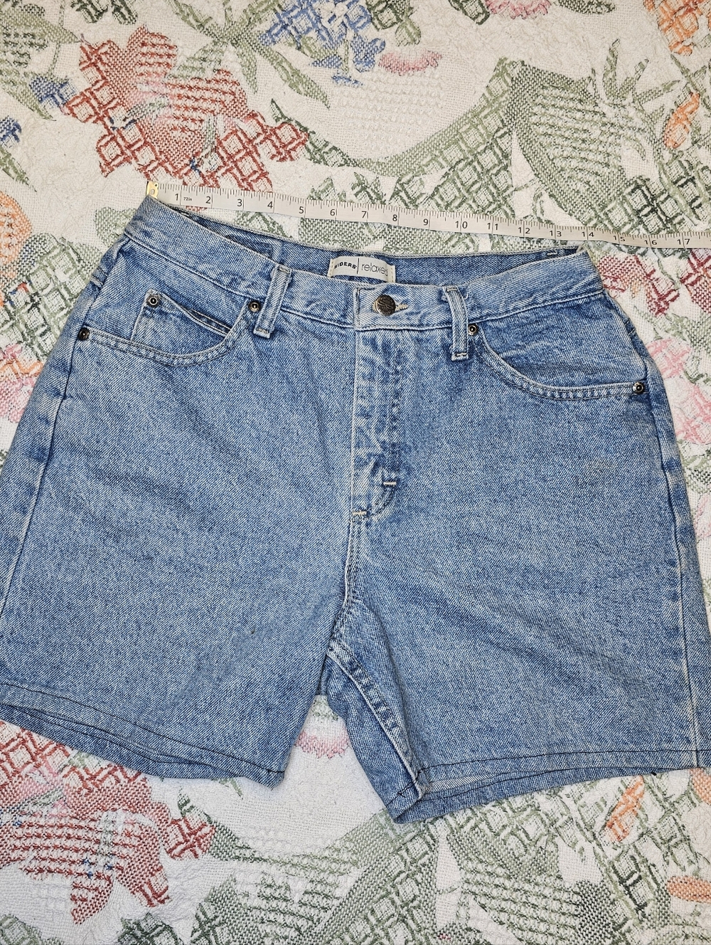 Vintage Lee High-Rise Women's Denim Shorts - Light Blue
